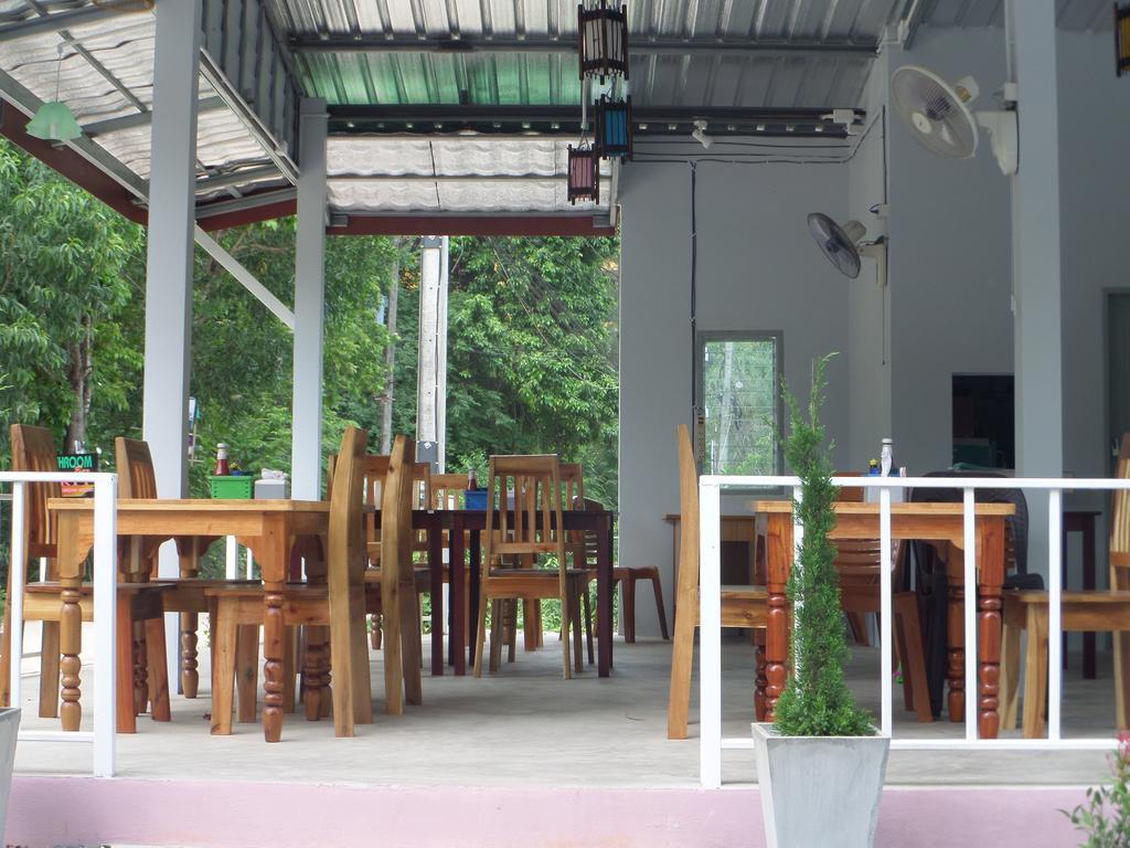 Lanta Triple Novel Hotel Ko Lanta Exterior foto