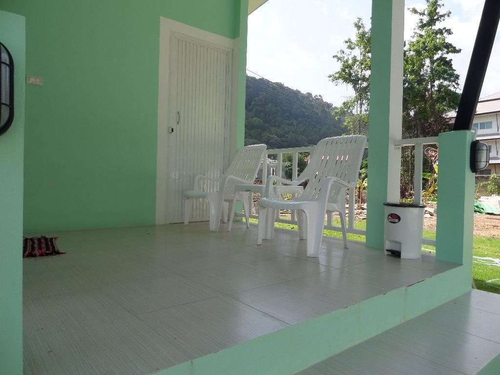Lanta Triple Novel Hotel Ko Lanta Exterior foto