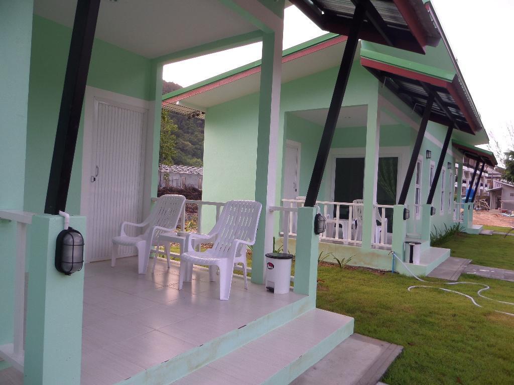 Lanta Triple Novel Hotel Ko Lanta Exterior foto